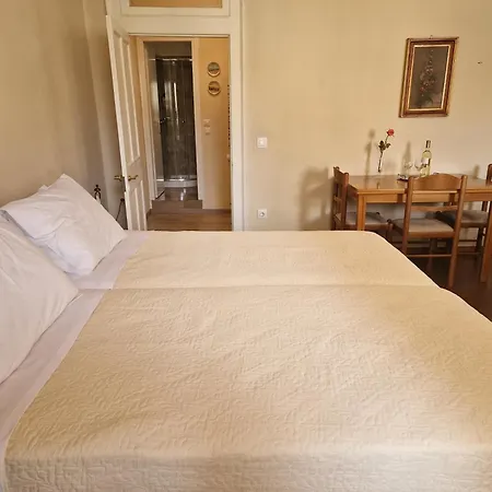 Apartman With New Fortress View